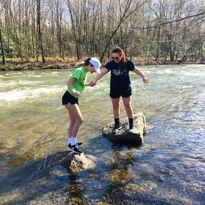 Meet your Posher, Tessa